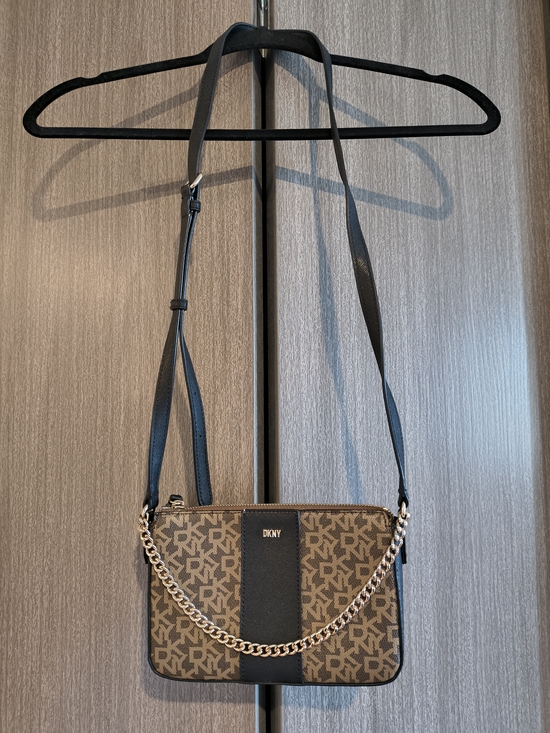 Dkny Handbags - DKNY Brown Black Logo Crossbody Bag With Gold Chain And Adjustable Strap